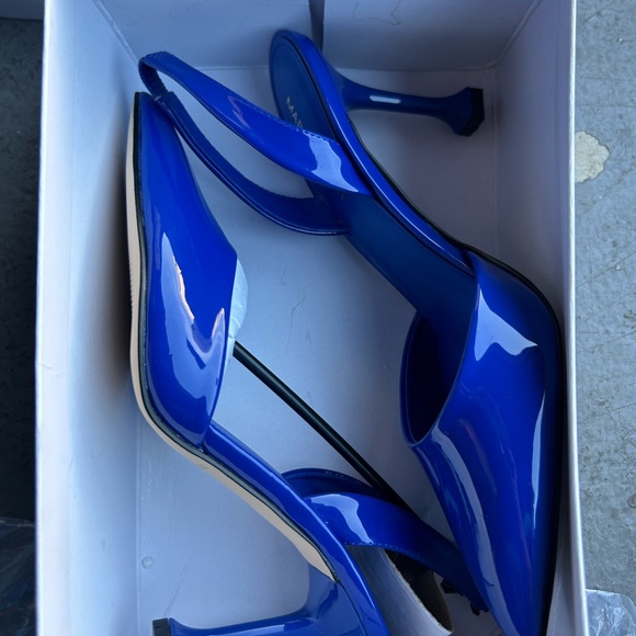 Marc Fisher Vibrant Blue Pointed Slingback Heels - Picture 3 of 8